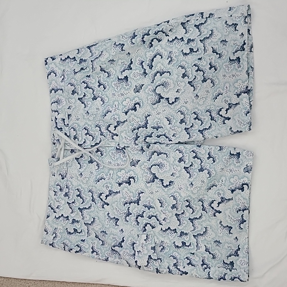 OLD NAVY Swim Trunks XXL Velcro pocket White & Blue - Picture 2 of 7